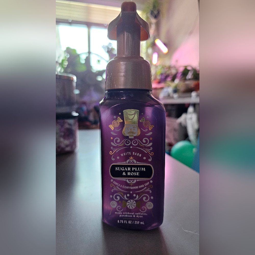 sugar plum and rose foaming hand soap